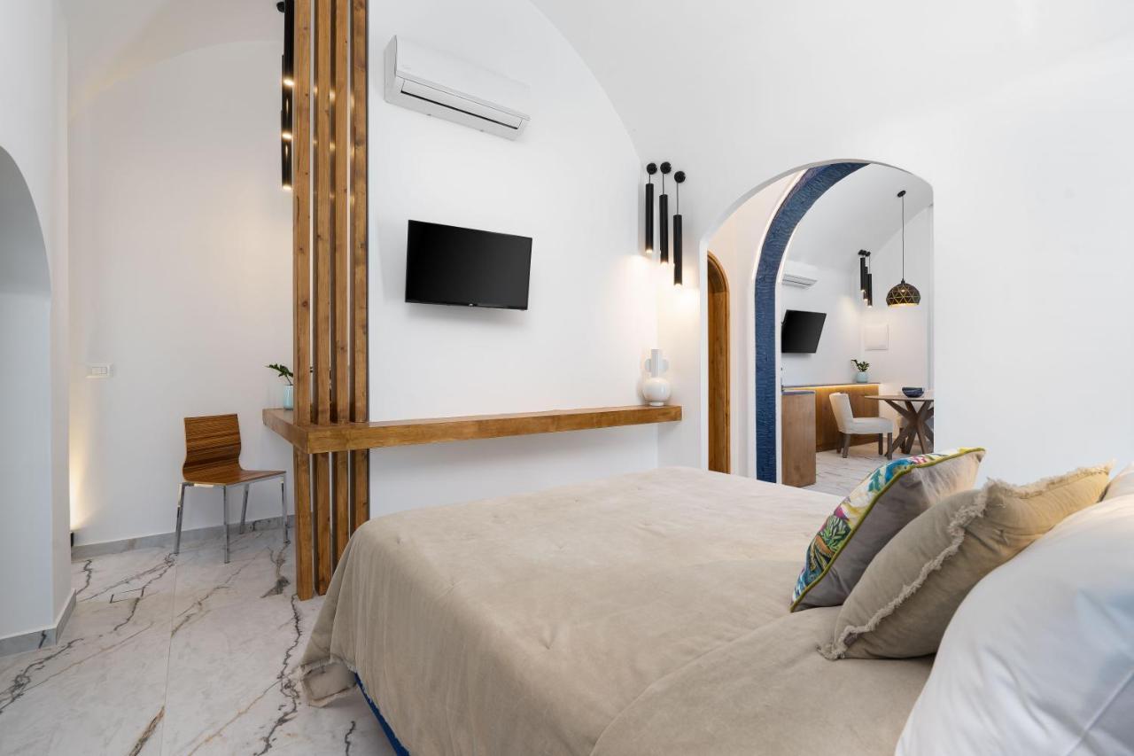 Amera Suites Fira  Exterior foto